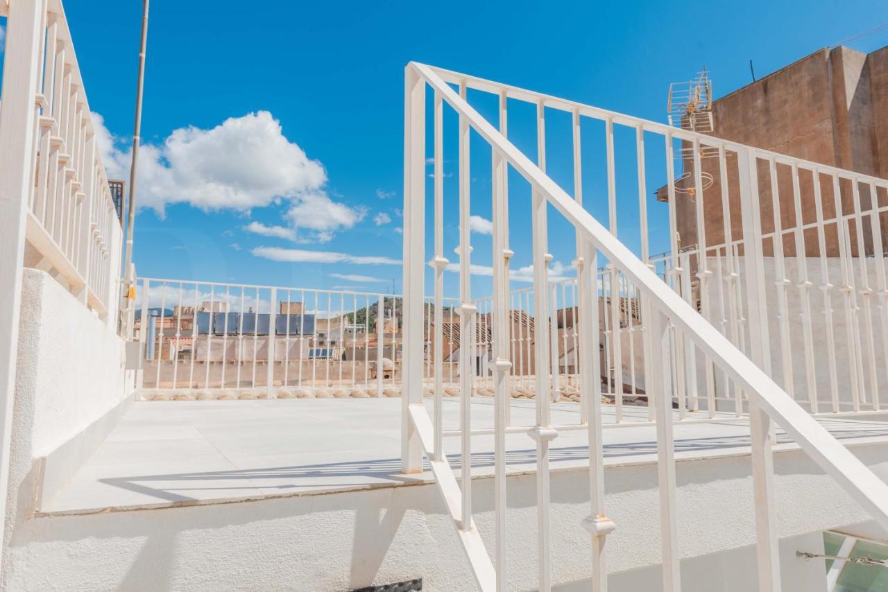 Penthouse & Private Rooftop In The Heart Of By Rems Appartamento *